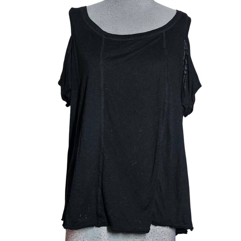 Torrid Black Cotton Blend Cold Shoulder Tee Size Large